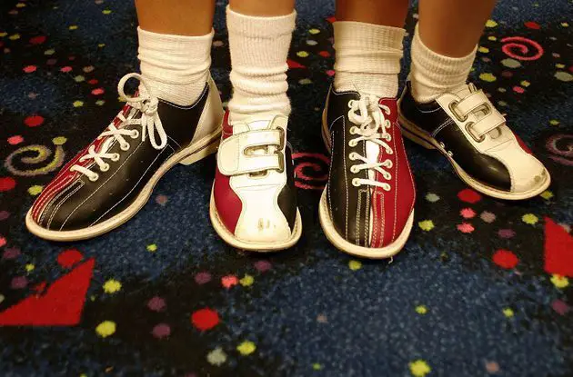 Family-Friendly Bowling Alleys in New York Area