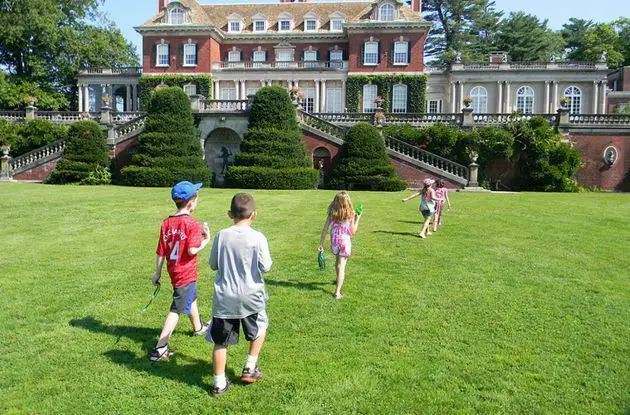 Family Outing To Old Westbury Gardens On Long Island Nymetroparents