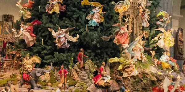 Christmas Trees in New York: Beyond Rockefeller Center (City Guide Magazine)