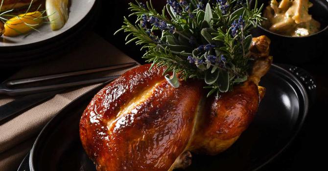 The Five Best Thanksgiving Dinners at Hotels in NYC