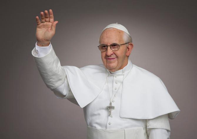 Pope Selfie Ops: Now at Madame Tussauds New York