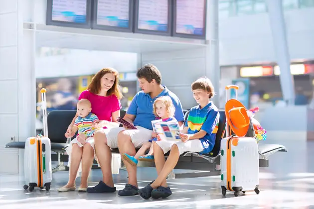 5 Things Parents Should Know About Keeping Kids Healthy While Traveling