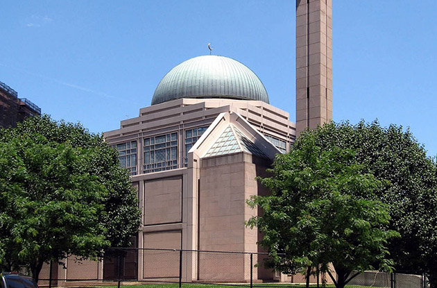 Eid al-Fitr: What It Is and Where to Celebrate It in the 
