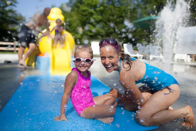 Your Summer Family Vacation: Water Safety Tips