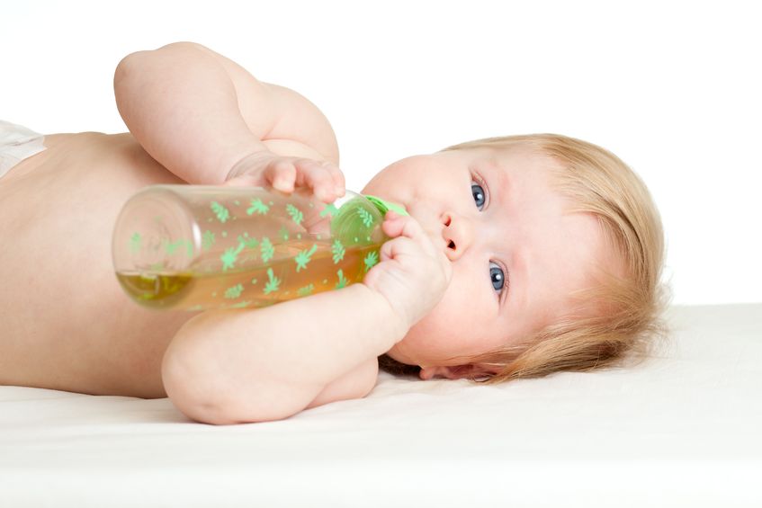 Pediatricians Group Urges Parents to Stop Giving Juice to Babies