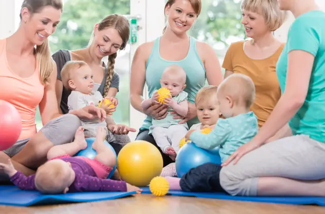 The Social and Developmental Benefits of Mommy-and-Me Classes