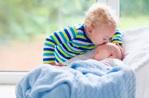 How to Prepare Your Child to Become a Big Brother or Big Sister