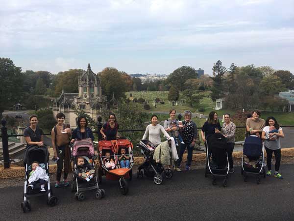 Brooklyn Parents Can Now Take a Mommy-and-Me Cemetery Tour