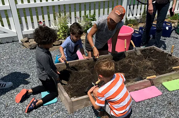 Ridge Hill Shopping Center to Offer New Children's Gardening Workshop