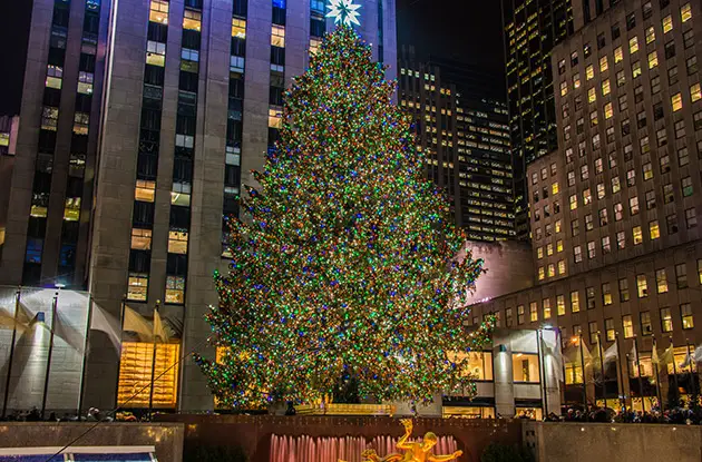 The 2018 Rockefeller Center Christmas Tree Lighting is Set for Wednesday, Nov. 28 - NYMetroParents