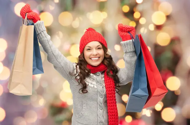 How to Save Money When Shopping for Holiday Gifts