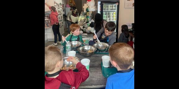 NEW-Kids Class! Ice Cream Sundae Decorating in Queens at Tipsy Scoop Queens