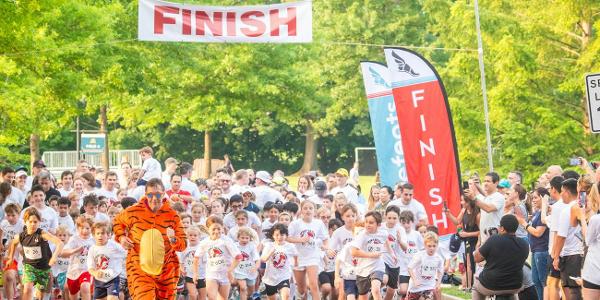 Sprint to Flint 5K & 1M Run/Walk & Tots Run! at Flint Park Playhouse