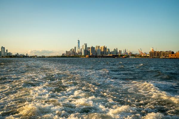 Development on the Waterfront at Pier 83