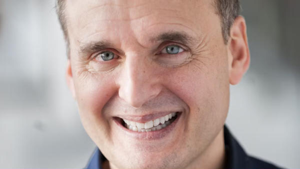 Brunch: An Afternoon With Phil Rosenthal at Platform by JBF