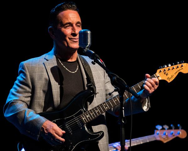 Streetwise Presents 'Voices of Strength' Benefit Concert at Suffolk Theater