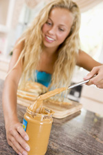 choose peanut butter for cheaper lunches