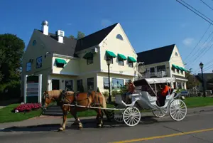Horse-drawn carriage, Kennebunkport, Maine; horse-drawn carriage in New England