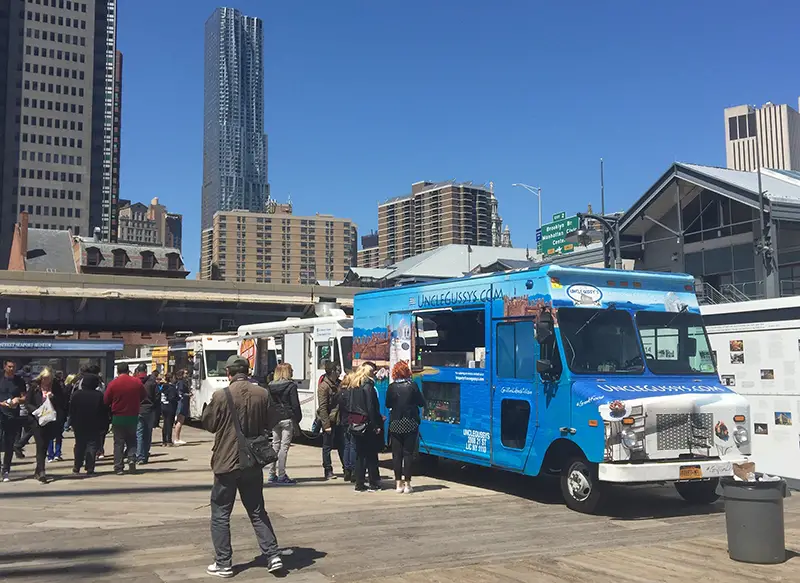 food trucks at south street seaport