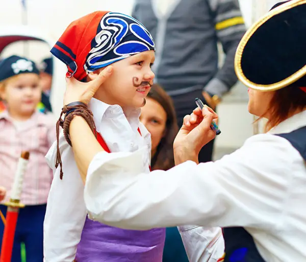 face paint pirate halloween