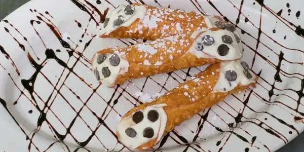 buca di beppo cannoli