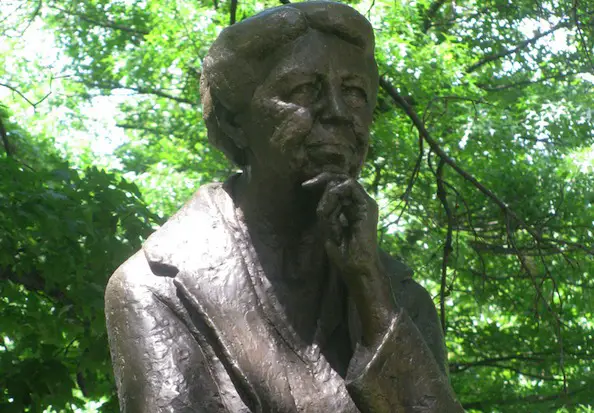 Eleanor Roosevelt statue at Riverside Park