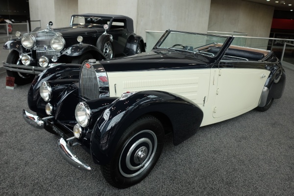 1938 Bugatti Type 57C Stelvio Cabriolet by Gangloff