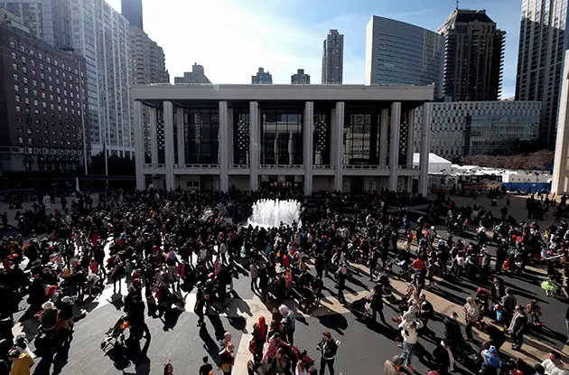 lincoln center trick-or-treat event