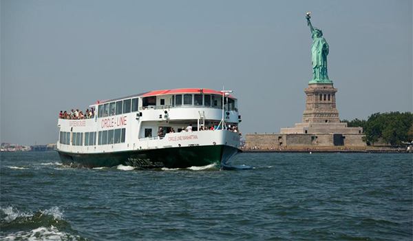 Circle Line Sightseeing 