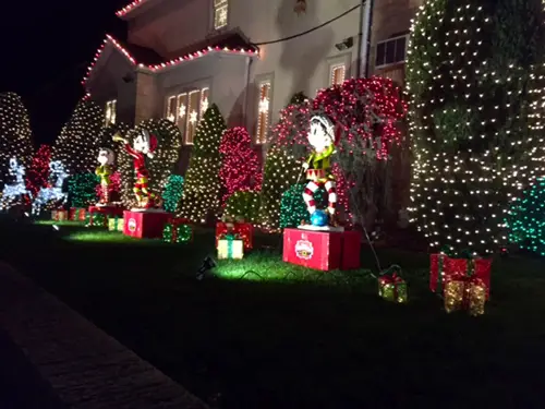 Christmas Lights in Dyker Heights, Brooklyn