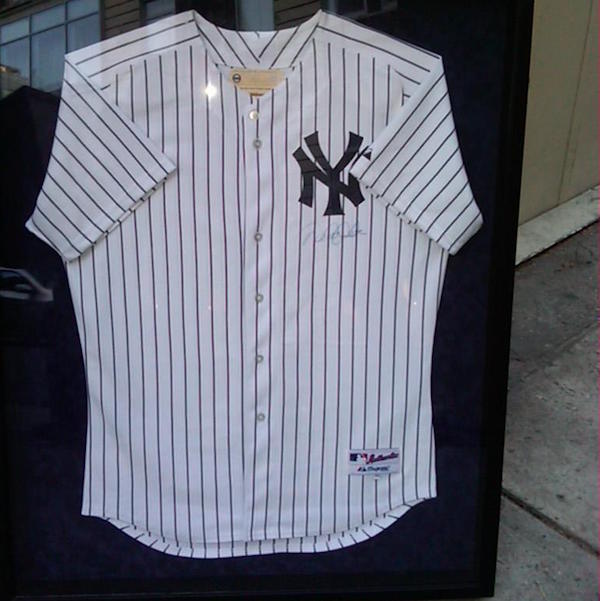 Derek Jeter Jersey Hutter Auctions 