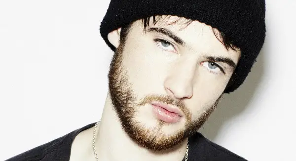 tom sturridge