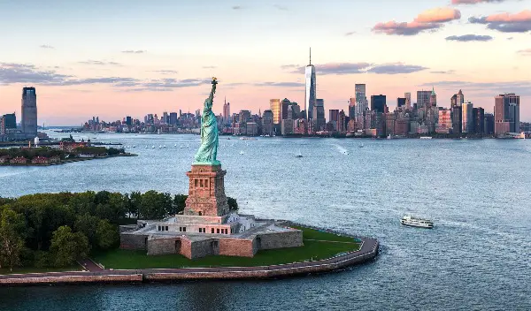 statue cruises ny harbor