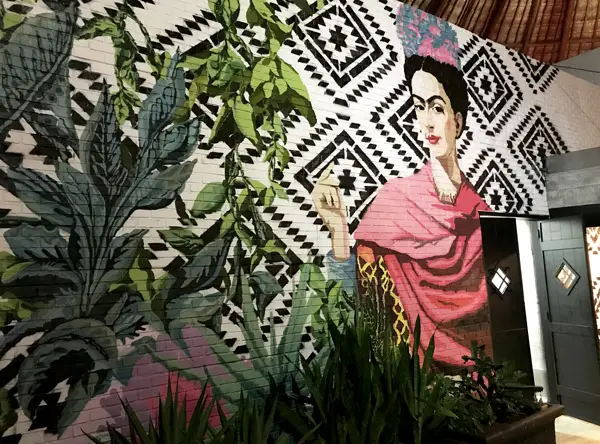 freida kahlo mural club med cancun yucatan