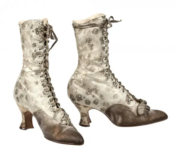 lace-up vintage boots