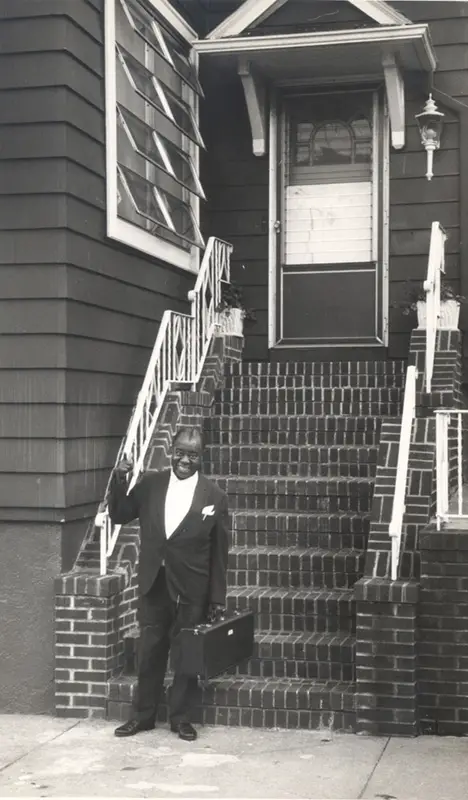 louis armstrong in queens