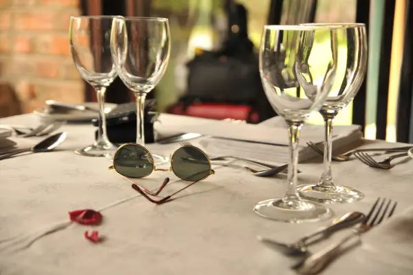 restaurant wine glasses
