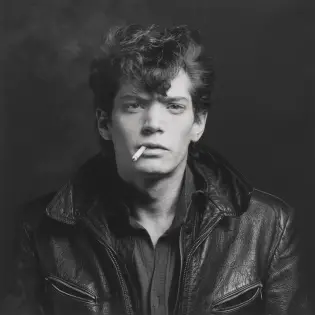 mapplethorpe 1980 self portrait cigarette