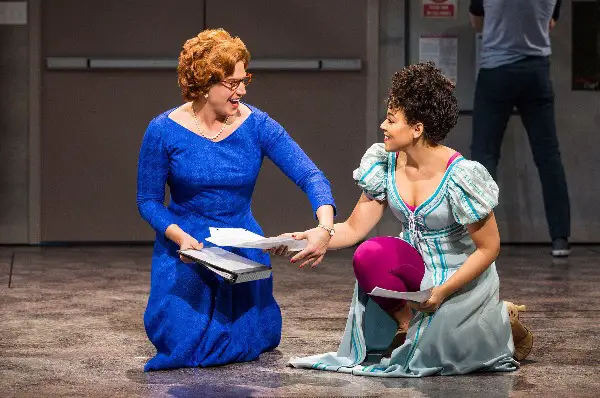 Lilli Cooper updates Julie Nichols across from Santino Fontana’s Michael Dorsey in Tootsie