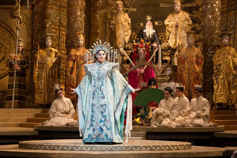 turandot met opera