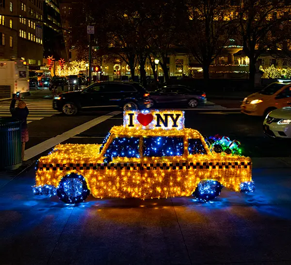 toy taxi fifth avenue