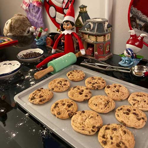 elf on the shelf baking cookies