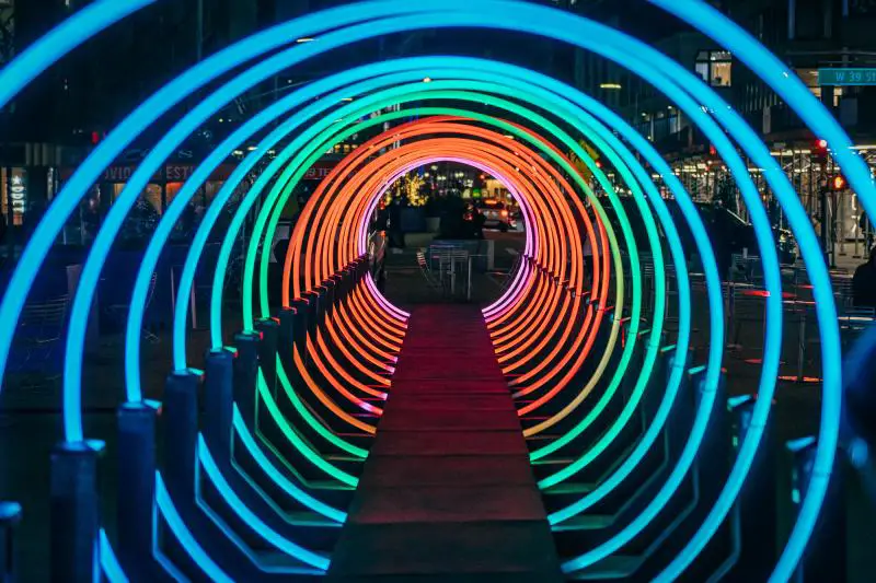 garment district light tunnel