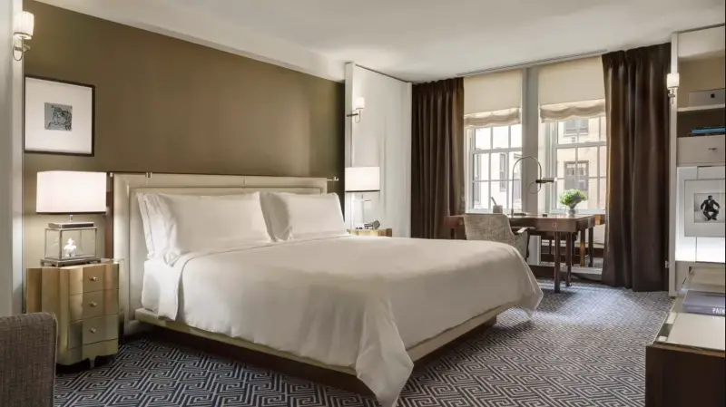 the carlyle superior guest room