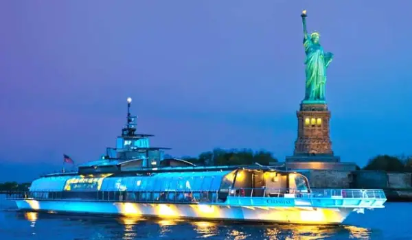 bateaux new york night cruise