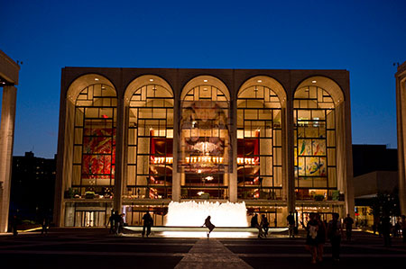 The Metropolitan Opera offers gift cards for the holidays