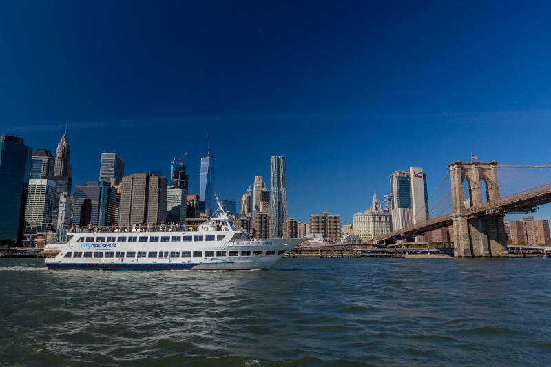 city cruises downtown sightseeing