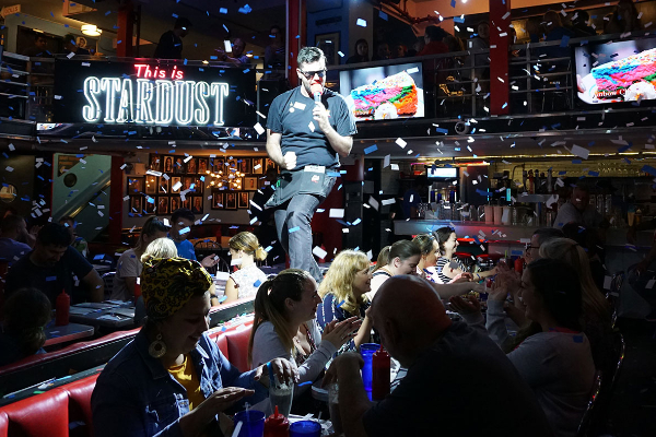 ellen's stardust diner