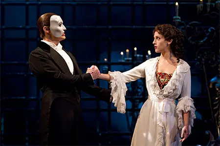Hugh Panaro and Marni Raab in Phantom of the Opera