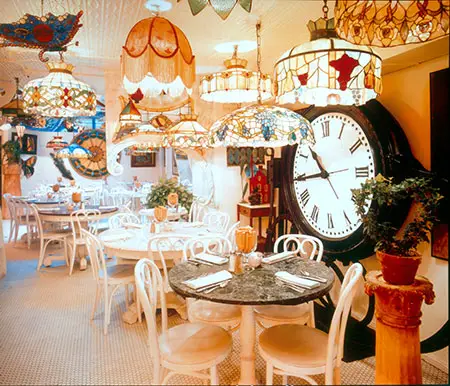 Serendipity 3 interior